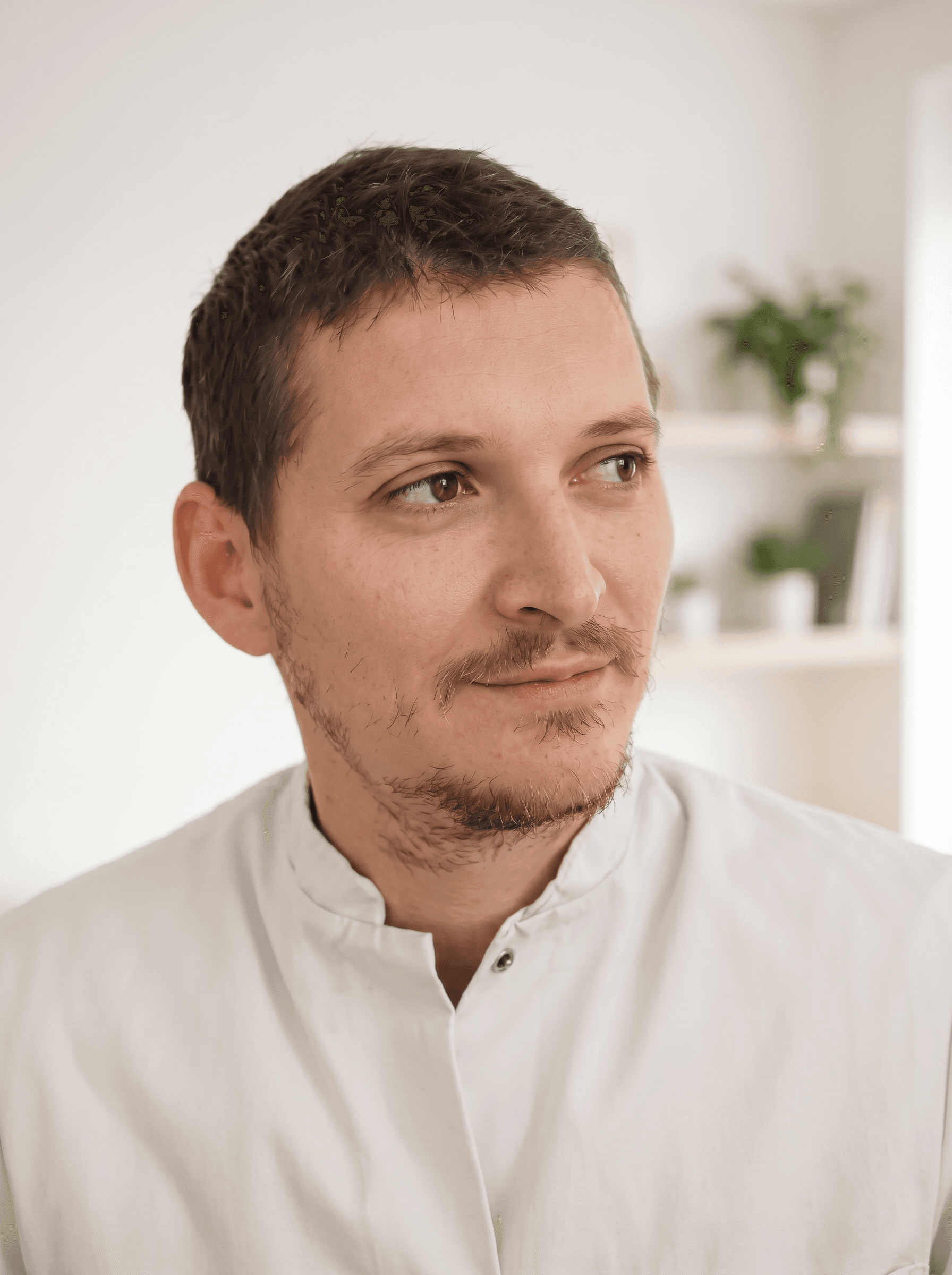 Guilhem Barzilai, kinésithérapeute et ostéopathe à Nogent-sur-Marne